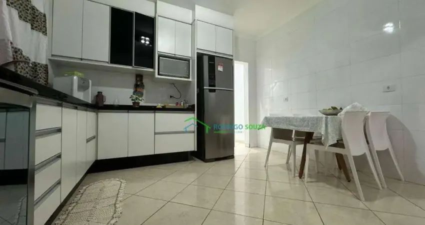 Casa com 3 dormitórios à venda, 230 m² por R$ 650.000,00 - Jardim Bom Pastor - Carapicuíba/SP