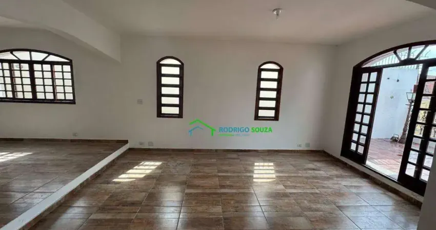 Casa com 3 dormitórios à venda, 540 m² por R$ 1.250.000,00 - Centro - Carapicuíba/SP