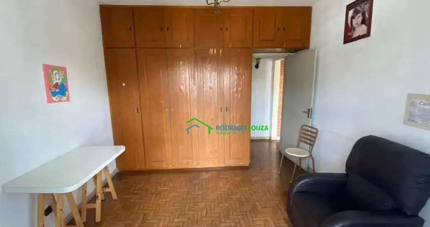 Casa com 3 dormitórios, 170 m² - venda por R$ 900.000,00 ou aluguel por R$ 5.500,00/mês - Jardim das Belezas - Carapicuíba/SP