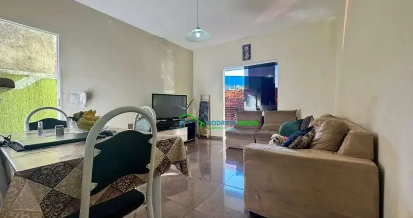 Casa com 3 dormitórios à venda, 92 m² por R$ 599.900,00 - Parque Santa Teresa - Carapicuíba/SP