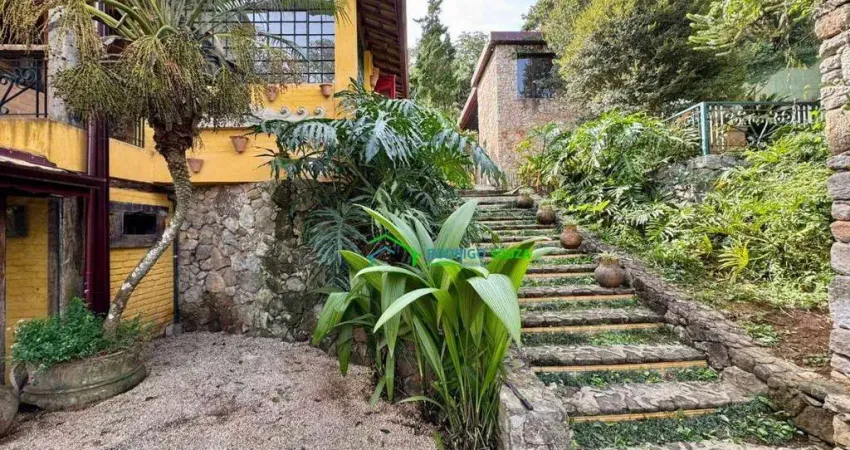 Casa com 7 dormitórios para alugar, 900 m² por R$ 18.000,00/mês - Vila Real Moinho Velho - Embu das Artes/SP