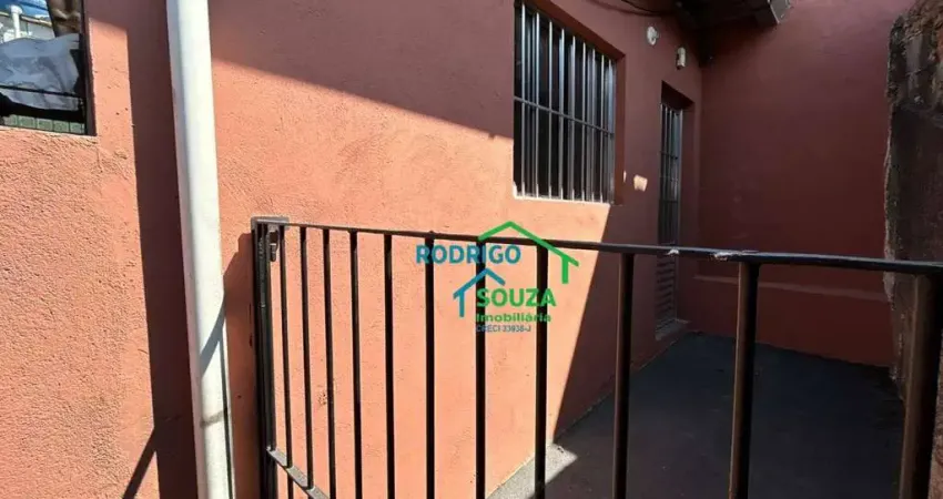 Casa com 1 dormitório para alugar, 35 m² por r$ 1.000,10/mês - santa terezinha - carapicuíba/sp