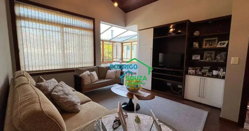 Casa com 4 dormitórios à venda, 388 m² por R$ 3.500.000,00 - Praça da Aldeia da Serra I - Barueri/SP