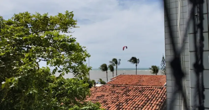 Apartamento amplo na quadra da praia de Candeias