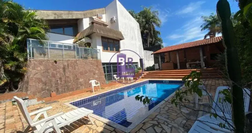 Casa/Sobrado com 3 Pavimentos  Para Venda ou Locacao  Quebec