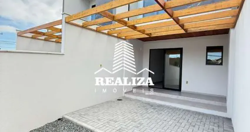 *sobrado espaçoso com 114m² ? 3 dormitórios (1 suíte), churrasqueira e um amplo quintal.*