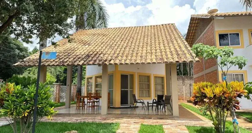 Casa em condomínio fechado com 2 quartos à venda na Chácara Roma, Caldas Novas