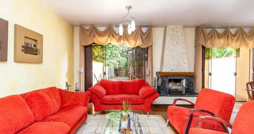 Casa com 4 quartos à venda na Rua Rosa Mehl, 449, Uberaba, Curitiba