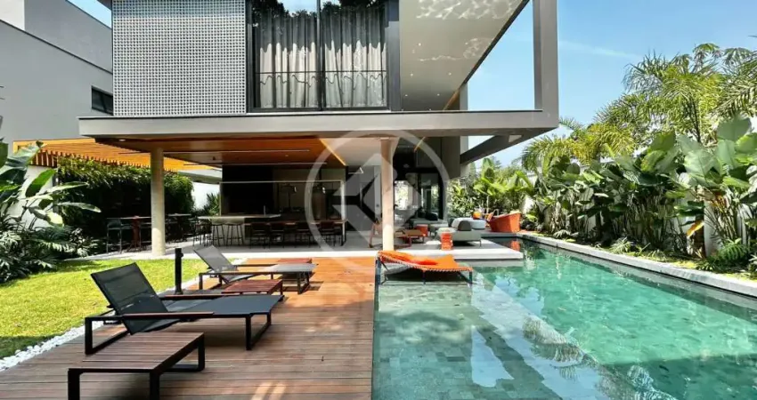 Casa com 6 Suítes no Módulo 17 da Riviera codigo: 93079