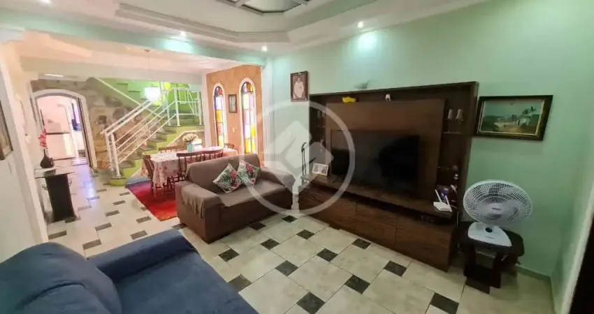 Casa Sobrado à venda com 02 dormitórios, 120 m², em Vicente de Carvalho, Guarujá/SP. codigo: 101066