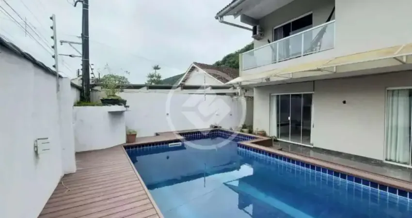 Casa com 4 quartos à venda na Rua Lino da Cunha Leal, 453, Jardim Guaiuba, Guarujá
