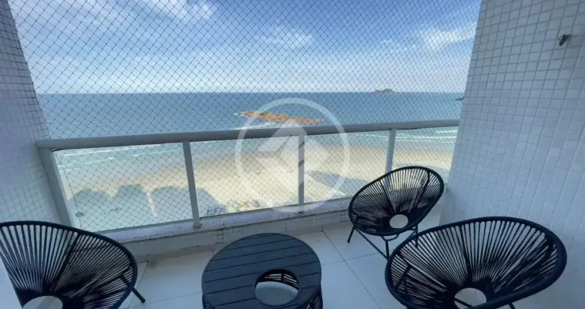 Viva o privilégio de morar de frente para o mar em um dos endereços mais desejados do litoral paulista. Este incrível apartamento de alto padrão está localizado em uma das melhores praias do Guarujá, 
