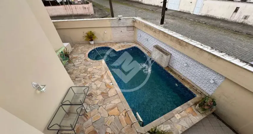Sobrado com Piscina com aproximadamente 131m², no bairro jardim cunhambebe codigo: 131736