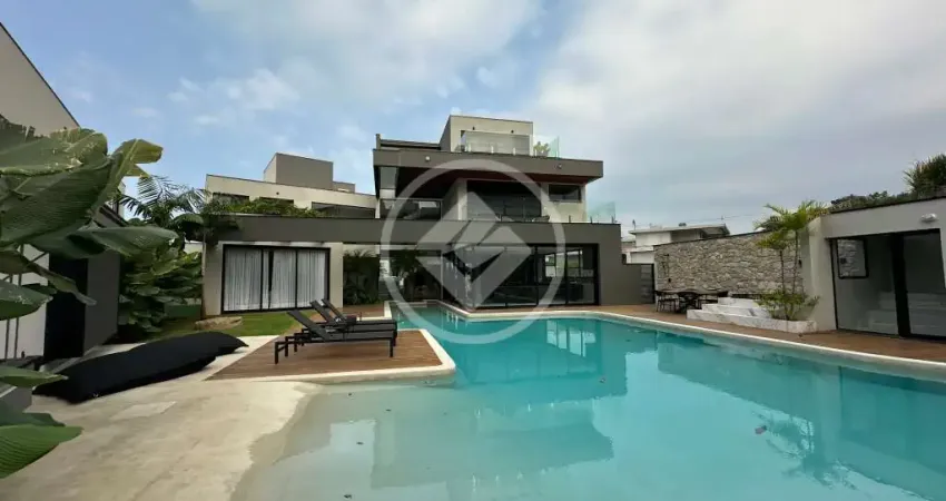 Casa 8 suítes no módulo 16 da Riviera de São Lourenço codigo: 132374