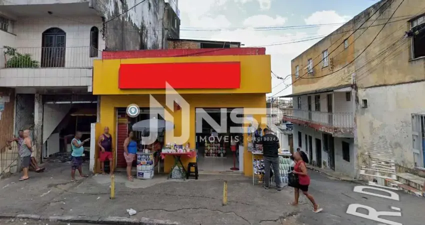 Loja com 150 m  na Fazenda Grande do Retiro - Salvador, BA