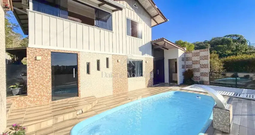 Casa para Venda em Blumenau, Progresso, 3 dormitórios, 1 suíte, 4 banheiros, 2 vagas