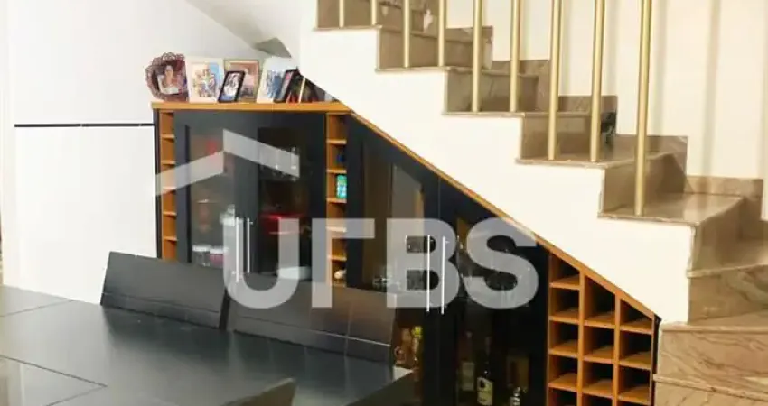 vendo sobrado com 5 quartos e duas suítes no setor jaó