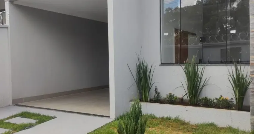 vendo casa com 3 quartos uma suíte no setor bairro Cardoso aparecida de Goiânia   de