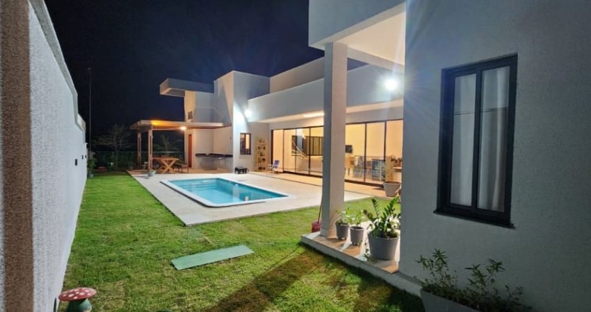 Casa em condomínio fechado com 4 quartos para alugar na Estrada para Pium, 3000, Cajupiranga, Parnamirim