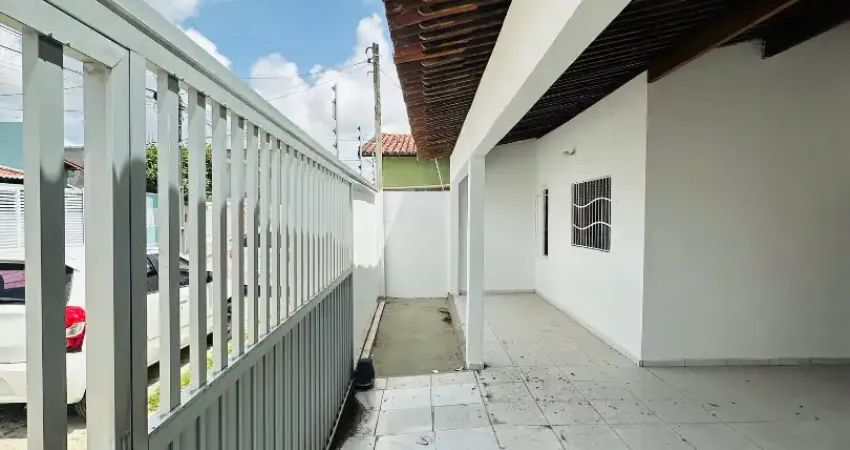 VENDE-SE LINDA CASA EM EMAUS – FINANCIÁVEL! Excelente oportunidade para você que busca conforto, localização e qualidade!