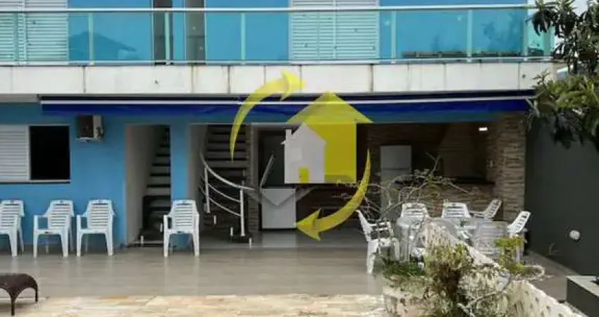 PORTEIRA FECHADA - MORADA DA PRAIA BORACEIA - 380 M² - 6 DORM. - 6 VAGAS - 500M DA PRAIA - C/ PISCINA E CHURRASQUEIRA