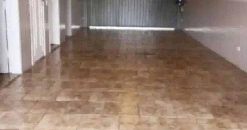 Sobrado res e/ou coml, com 216m2 no tarumã, 4 quartos, 1 suíte , 3 garagens, 02 churrasqueiras.