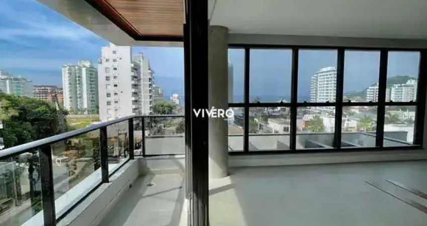 Apartamento a poucos metros do mar com 3 dormitórios (suítes) na Praia Brava - I