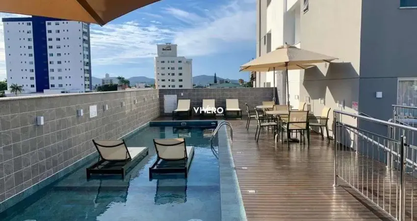 Apartamento com 02 dormitórios no bairro Vila Operária - Itajaí
