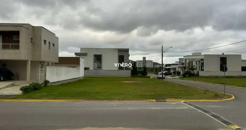 Terreno no condomínio caledônia private village em camboriú