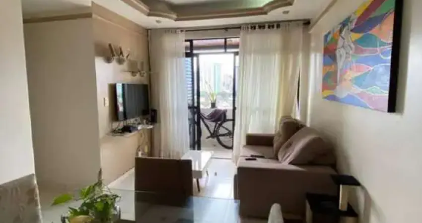 Apartamento no bairro Miramar - 2 quartos - R$ 285.000