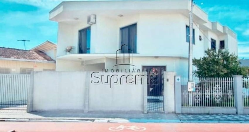 Casa com 5 quartos à venda na Rua Almirante Barroso, 474, Centro, Itajaí
