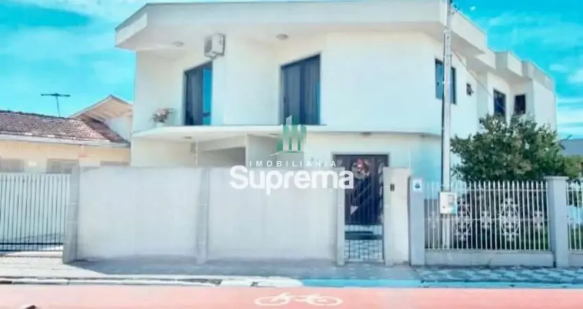 Casa com 5 quartos à venda na Rua Almirante Barroso, --, Centro, Itajaí