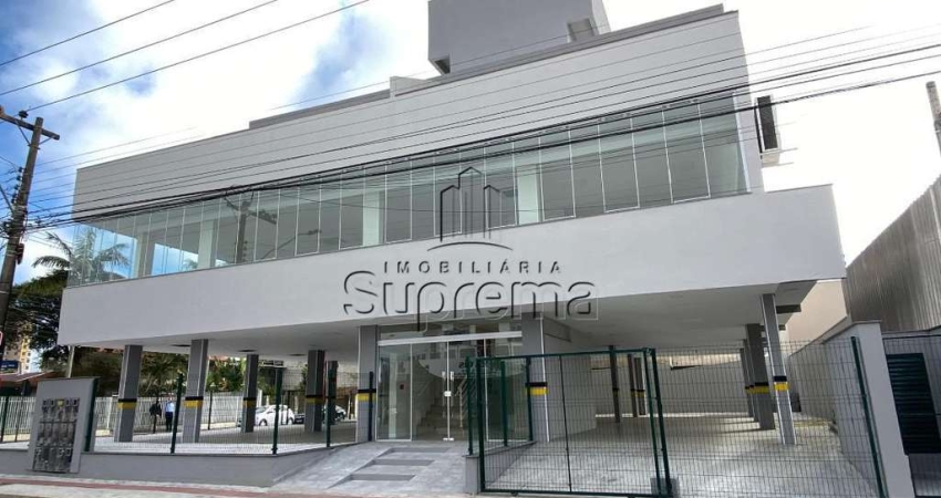 Sala comercial à venda na Rua Odílio Garcia, 823, Cordeiros, Itajaí