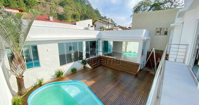 Casa no bairro ressacada, Ressacada, Itajaí - SC