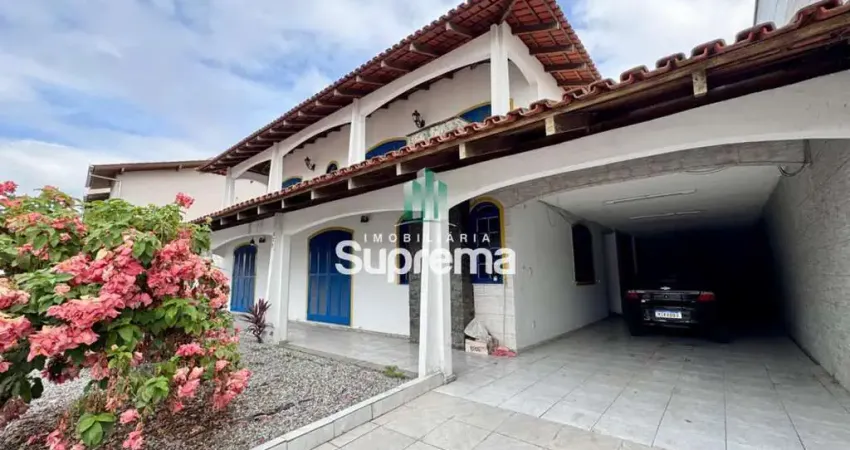 Casa com 4 quartos para alugar na Rua Stringari, 422, São João, Itajaí