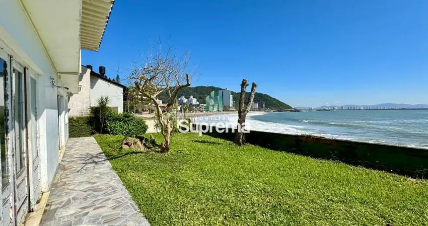 Casa com 4 quartos à venda na Rua Samuel Heusi Júnior, --, Cabeçudas, Itajaí