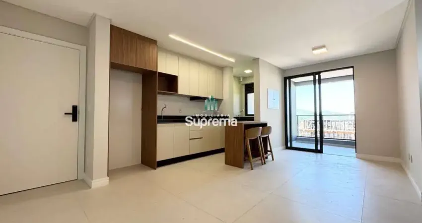 Apartamento com 2 quartos para alugar na Rua Juvenal Garcia, --, Centro, Itajaí