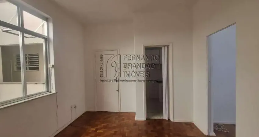 Botafogo, vendo apartamento de 1 quarto, 1 sala, 1 banheiro, 35,00 m² de área. venha conferir!
