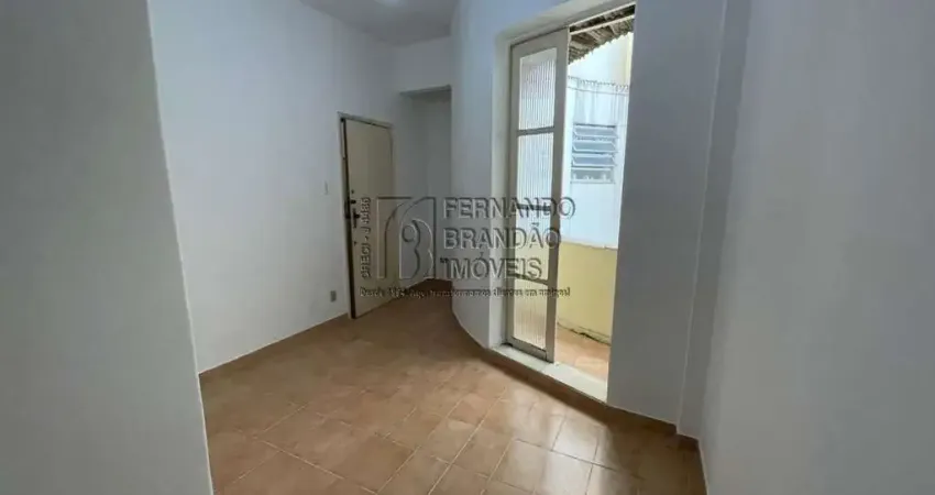 Vendo apartamento no catete, rio de janeiro-rj c/ 1 quarto, 2 salas, 1 banheiro, 40m² de área - imperdível!