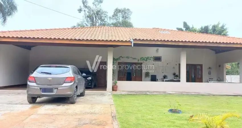 Chácara / sítio com 3 quartos à venda na Sinésio Pereira da Cunha, 266, Loteamento Chácaras Vale das Garças, Campinas