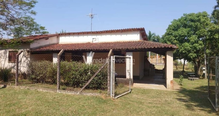 Chácara / sítio com 3 quartos à venda na Rua Zenaide Madalena de Jesus Bonfante, s/n°, Recanto dos Dourados, Campinas