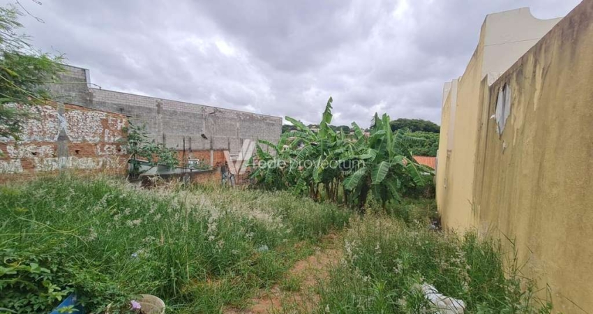 Terreno comercial à venda na Avenida Diogo Álvares, 986, Parque São Quirino, Campinas