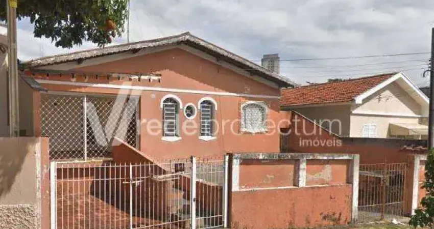 Casa com 3 quartos à venda na Wagram, 52, Vila Lemos, Campinas