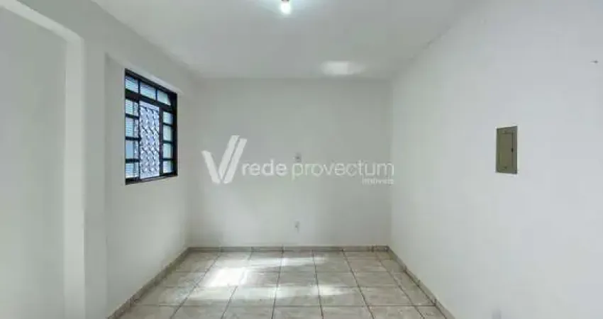 Casa com 3 quartos para alugar na Rua João Amêndola, 84B, Parque da Figueira, Campinas