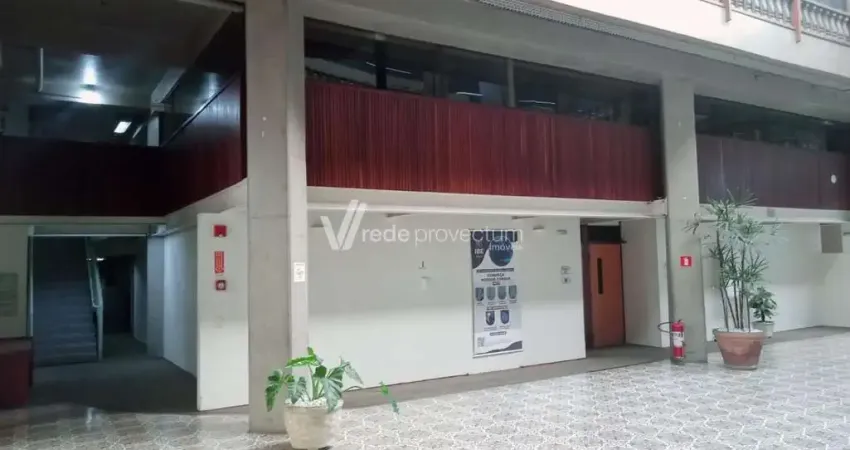 Sala comercial para alugar na Rua José Paulino, 1399, Centro, Campinas
