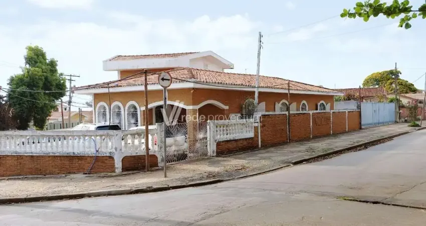 Casa comercial para alugar na Noel Rosa, 66, Jardim Chapadão, Campinas