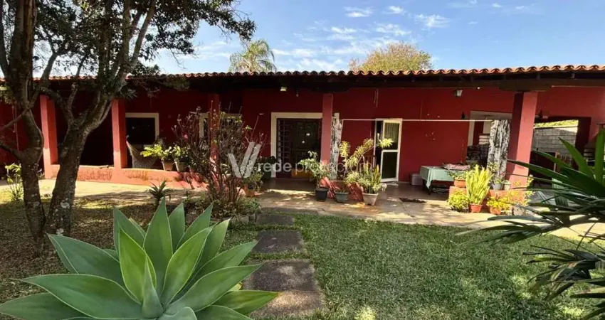Casa com 3 quartos à venda na Gilberto Pattaro, 330, Residencial Burato, Campinas