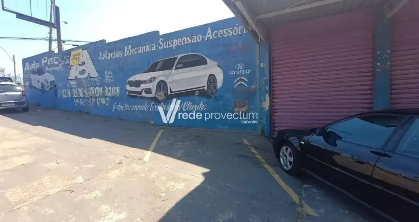 Barracão / Galpão / Depósito à venda no Jardim Cura D'Ars, Campinas