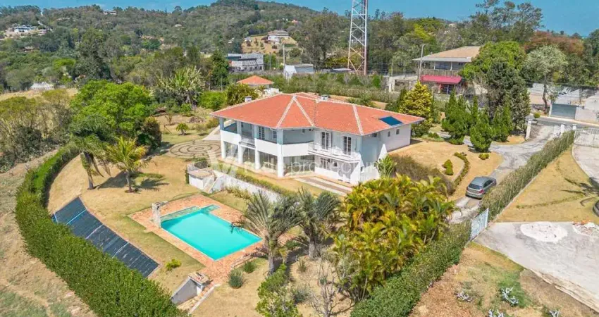 Chácara / sítio com 3 quartos à venda na Rua Giuseppe Urso, 665, Caixa D´Água, Vinhedo