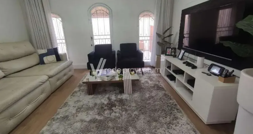 Casa com 4 quartos à venda na Vila Nogueira, Campinas